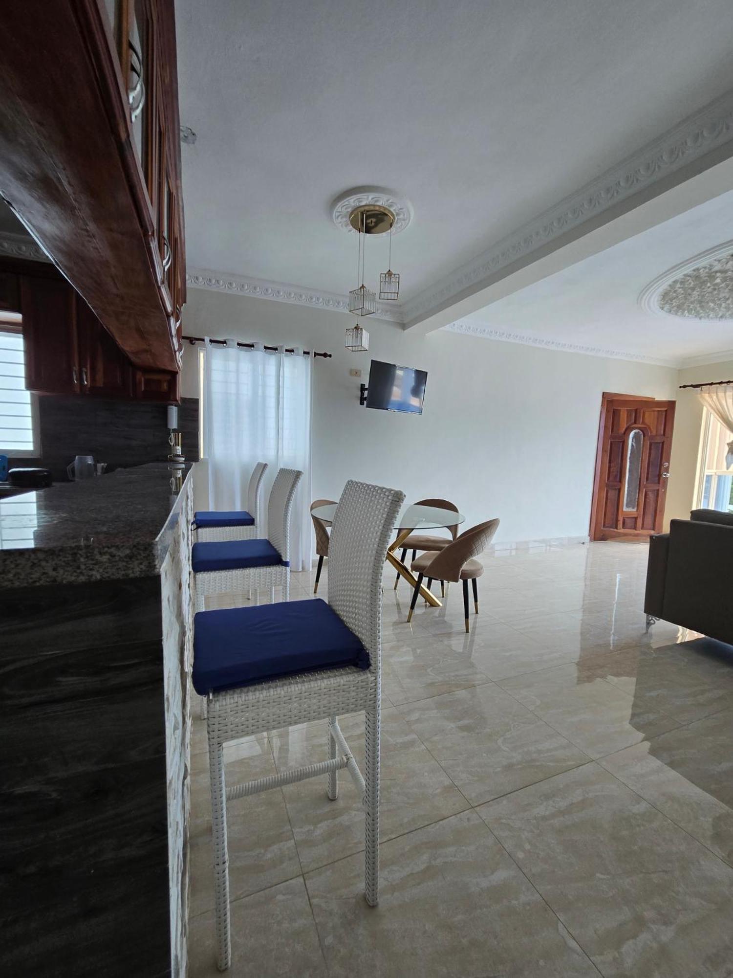 Madome Aparta Hotel Pedernales Extérieur photo